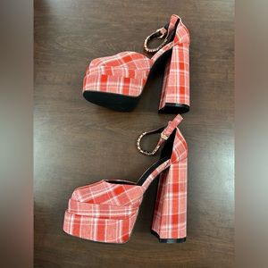 Platform Heels size 7